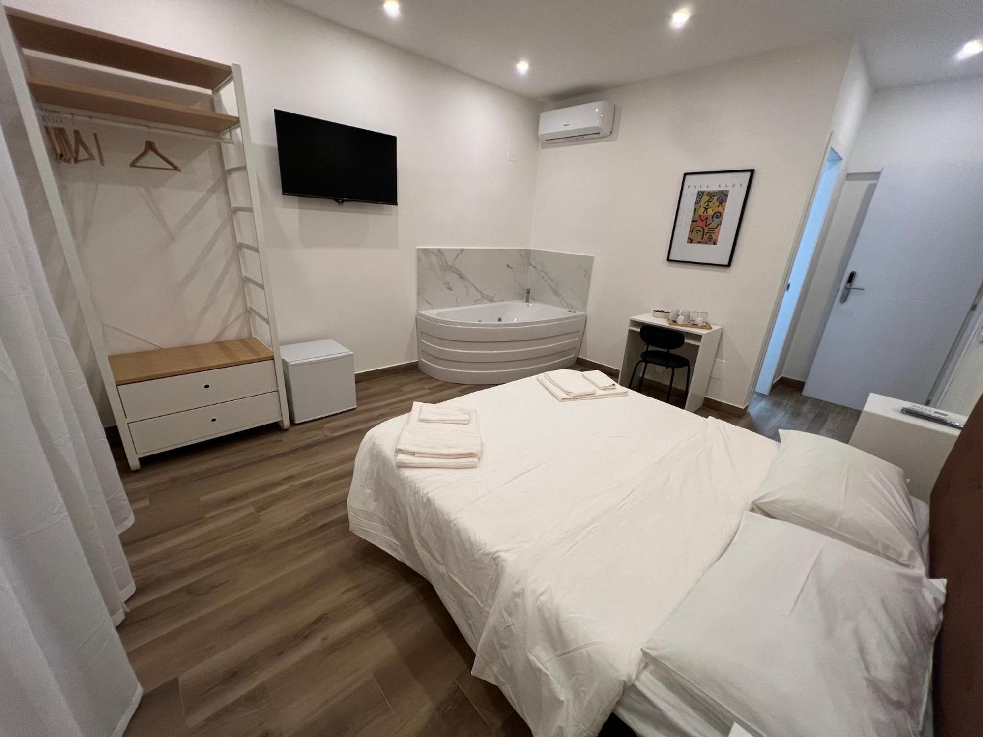 Suite 98 罗马 外观 照片