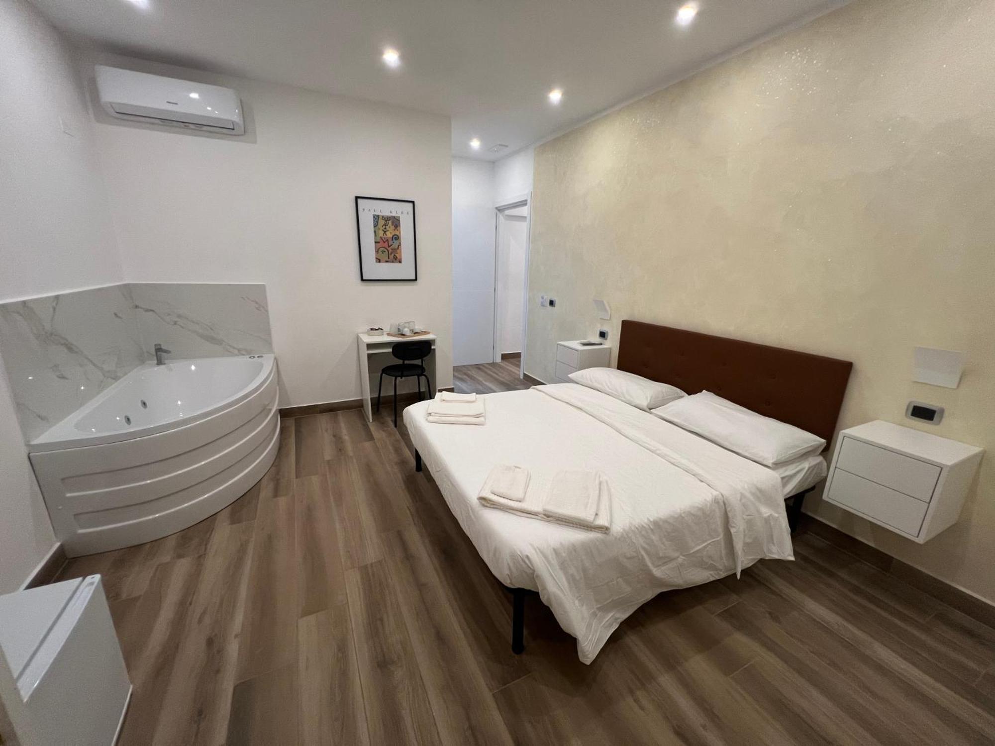 Suite 98 罗马 外观 照片